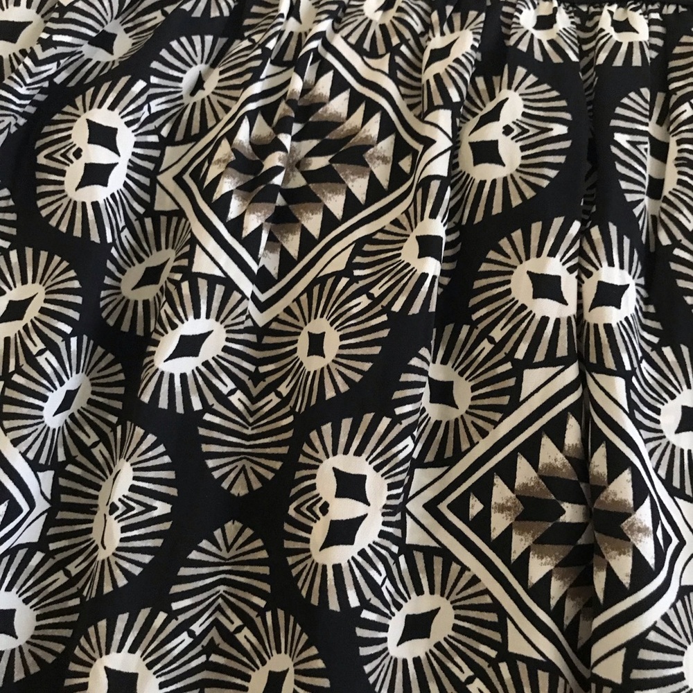 Maxi skirt. Size medium petite.